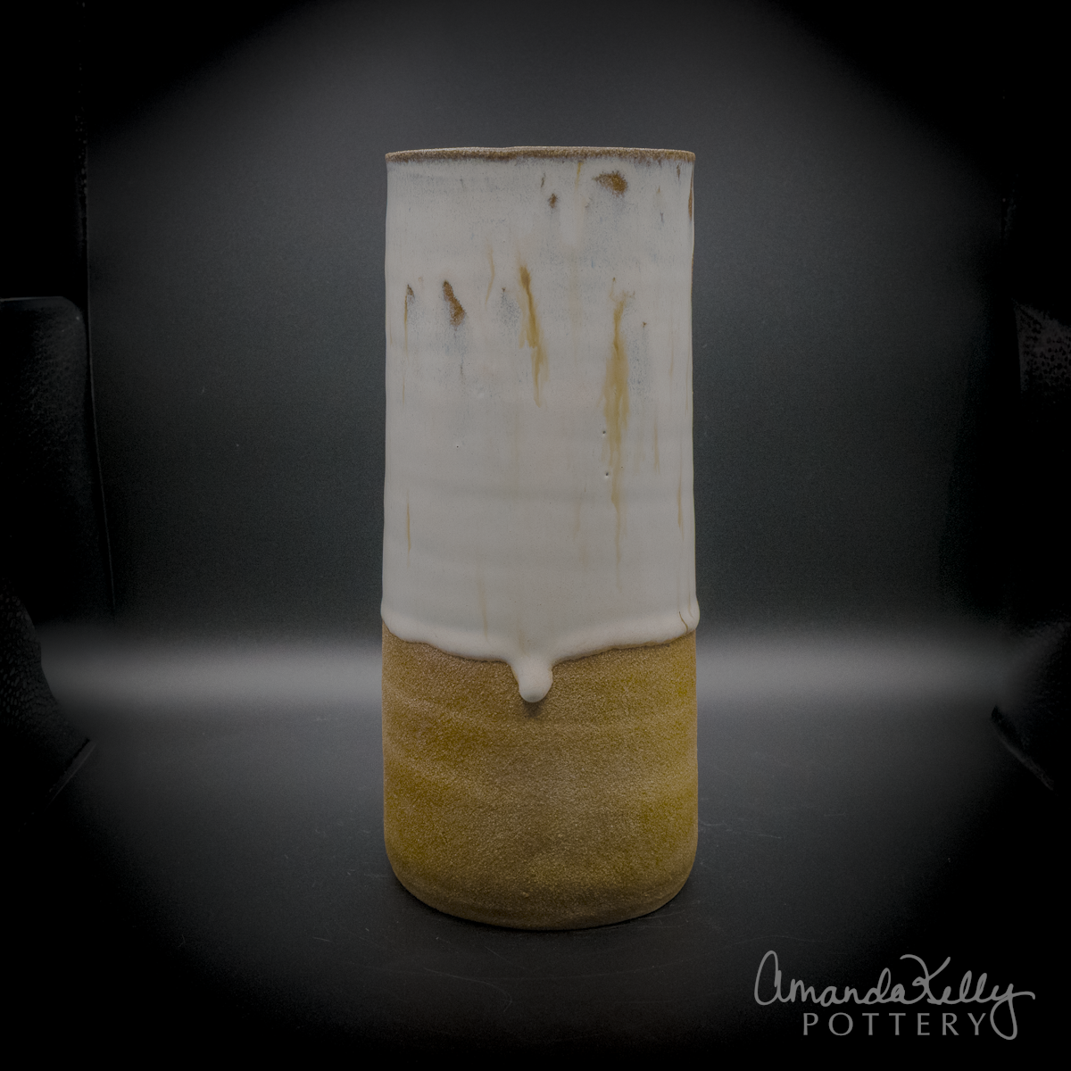 Cookies and Cream Vase — 22oz